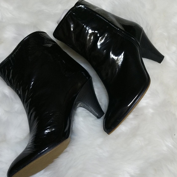 #15 MSRP=$395 ITALIAN PATENT LEATHER Booties Copy NWOT